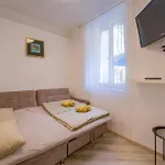 Beautiful In Apartment *